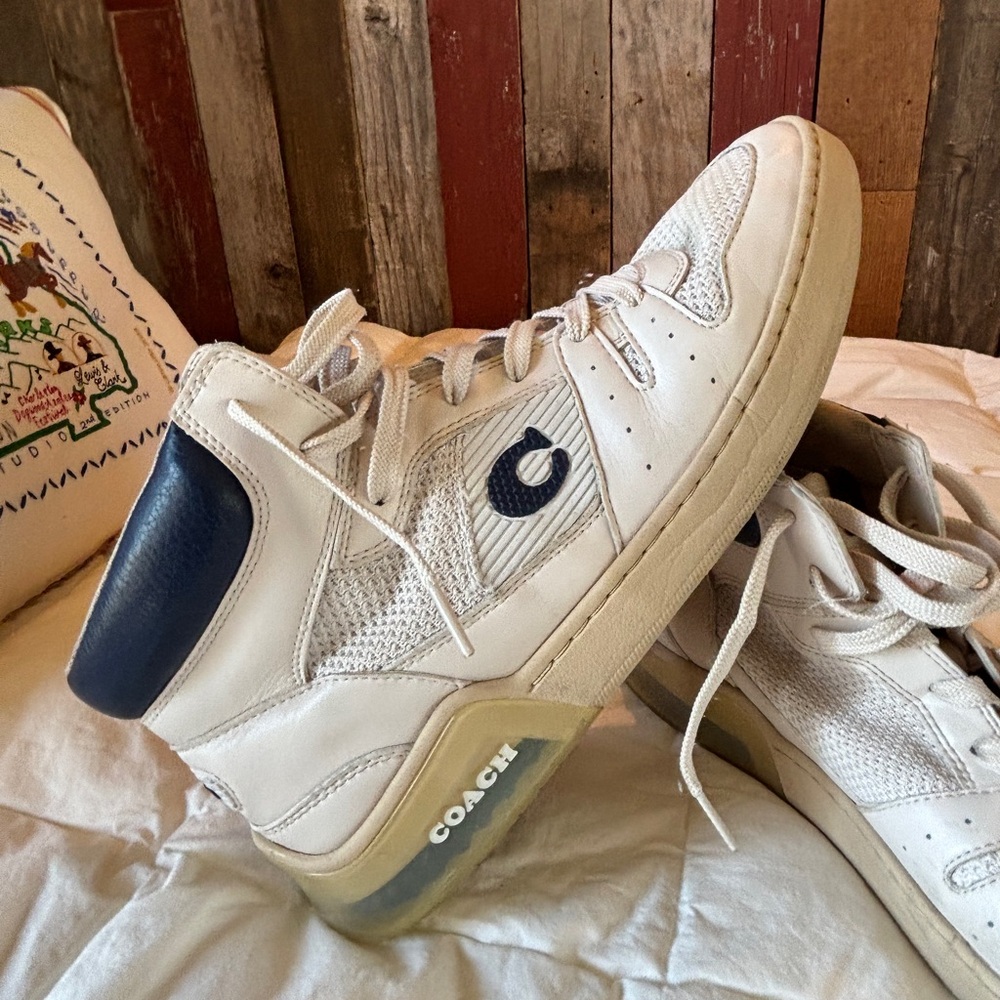 Vintage Coach Men's White and Navy Sneakers. Size 11D
